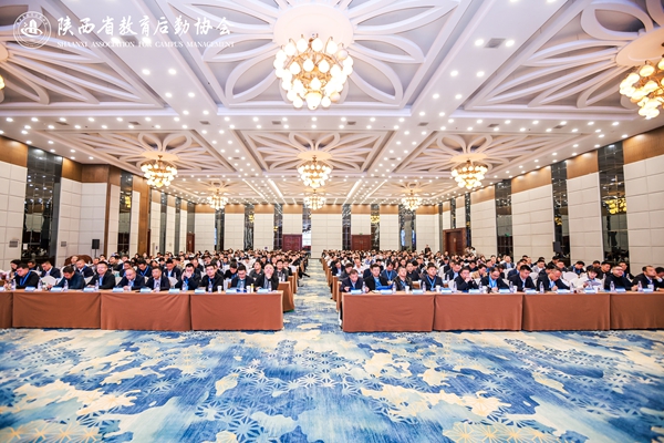 1743662216231260.jpg 大会现场-2.jpg