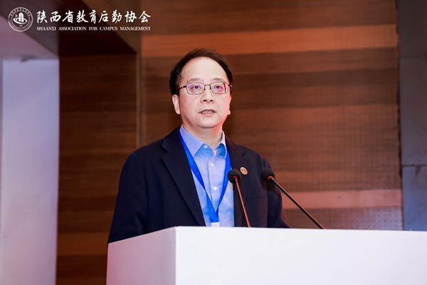 1743662255323679.jpg 柴渭主持大会第一阶段.jpg